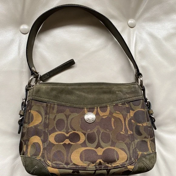 Vintage coach camo purse EUC - Picture 3 of 10